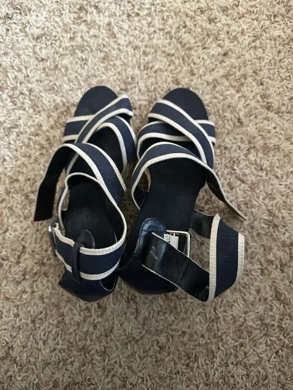 Gap Navy and Cream Striped Canvas Espadrille Wedge Sandals Size 7 pre owned